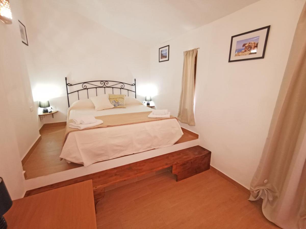 Hotel Del Porto Палау Екстериор снимка